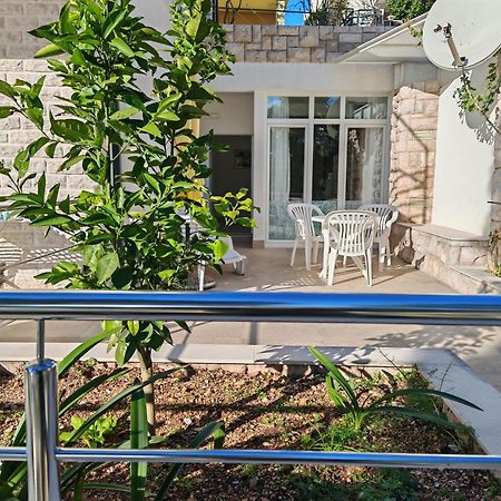 Apartment Paladin Primosten Exterior photo